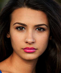 Latina wearing Brazilian Carnaval lipstick by Plum & York, pink lipstick for olive skin